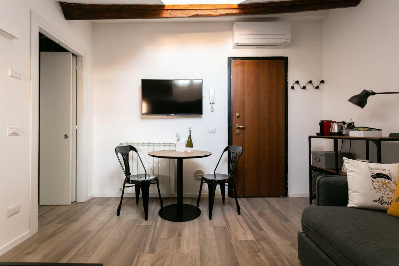 Milano Apartments Darsena Exterior foto